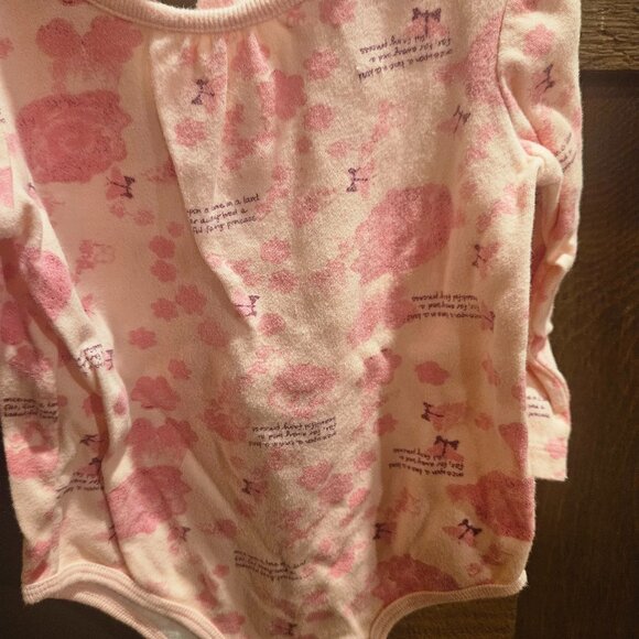 Peek a Boo One Piece long sleeve bodysuit - 12 mons - Picture 7 of 7